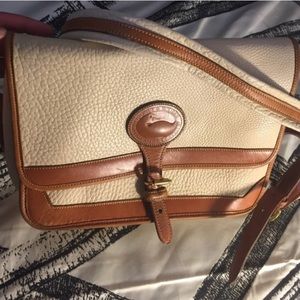 Vintage Dooney & Bourke crossbody